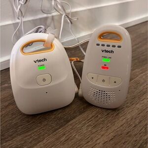 Vtech Baby Monitor with Two-Way Audio